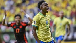 他已经在转 他已经在转